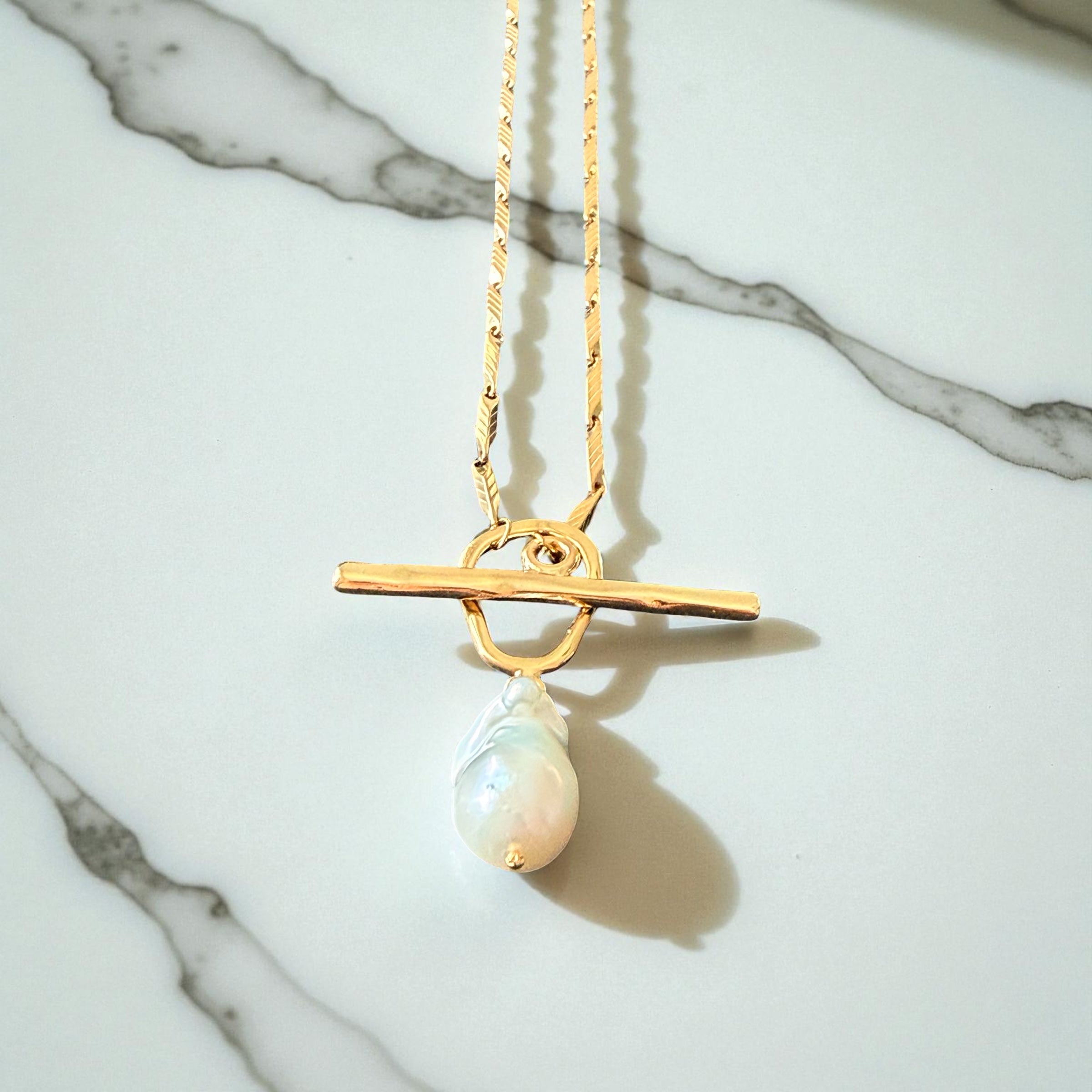 Modern Baroque Pearl Toggle Necklace