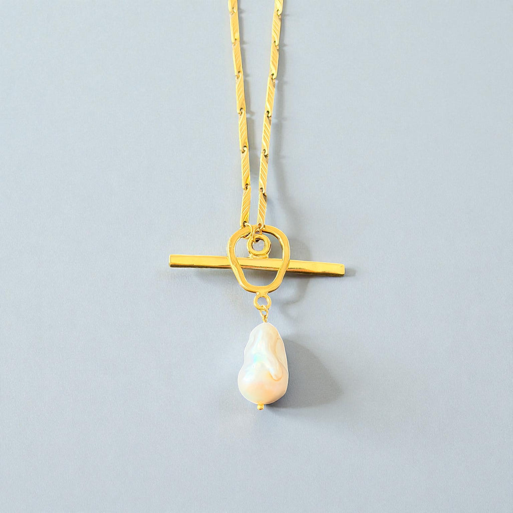 Modern Baroque Pearl Toggle Necklace