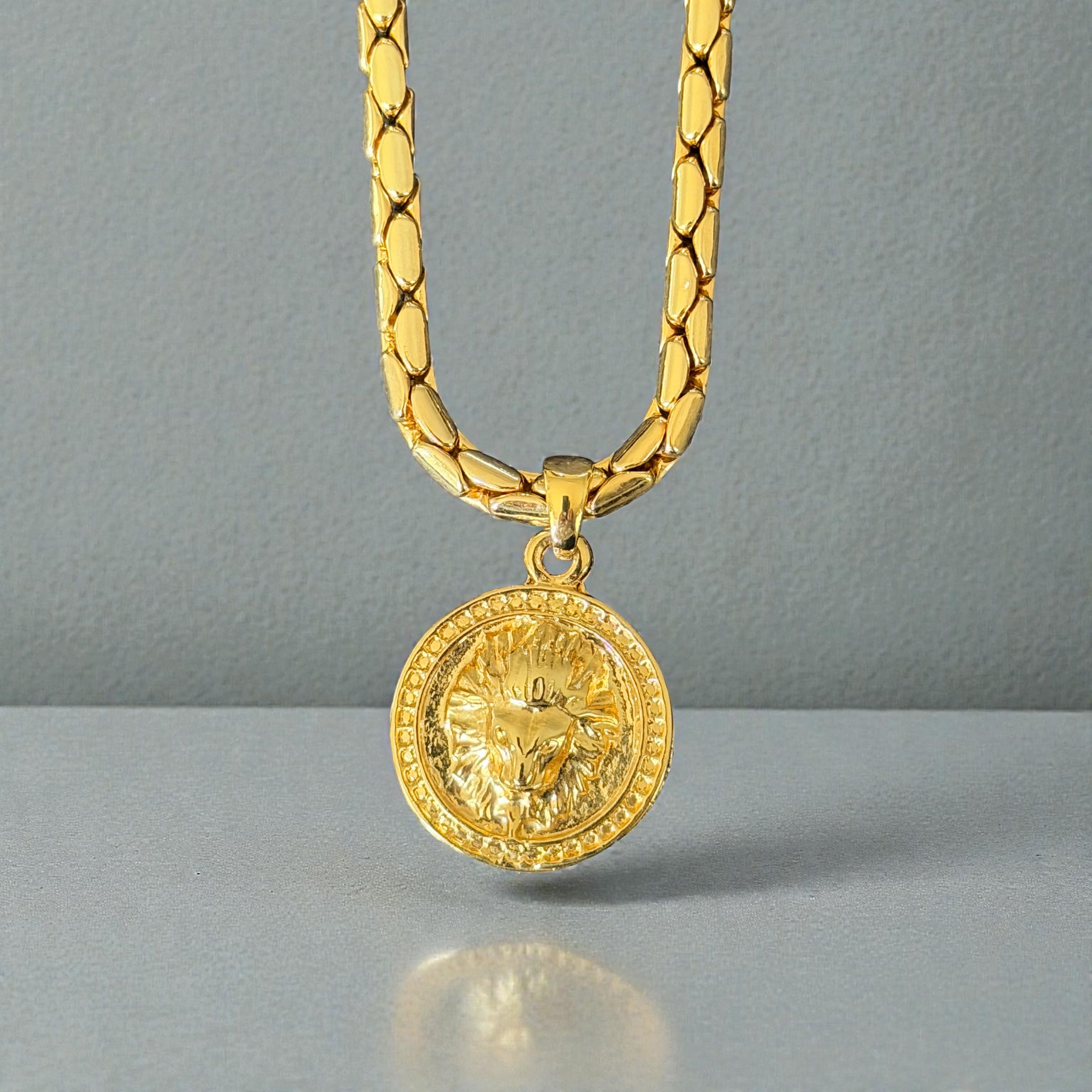 Gold-Plated Stainless Steel Coin Pendant Necklace for Everyday Wear